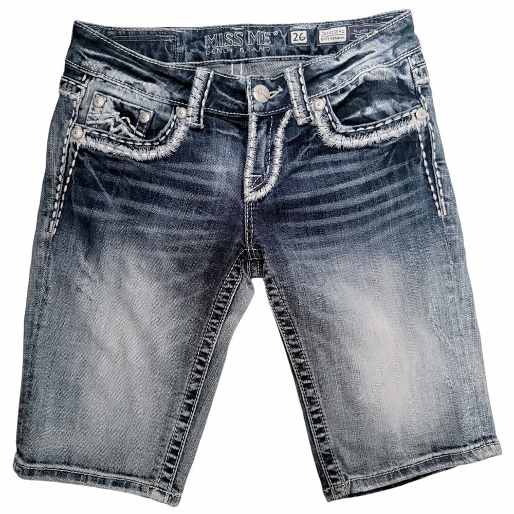 Miss Me Easy Bermuda Denim Shorts Women's Size 26